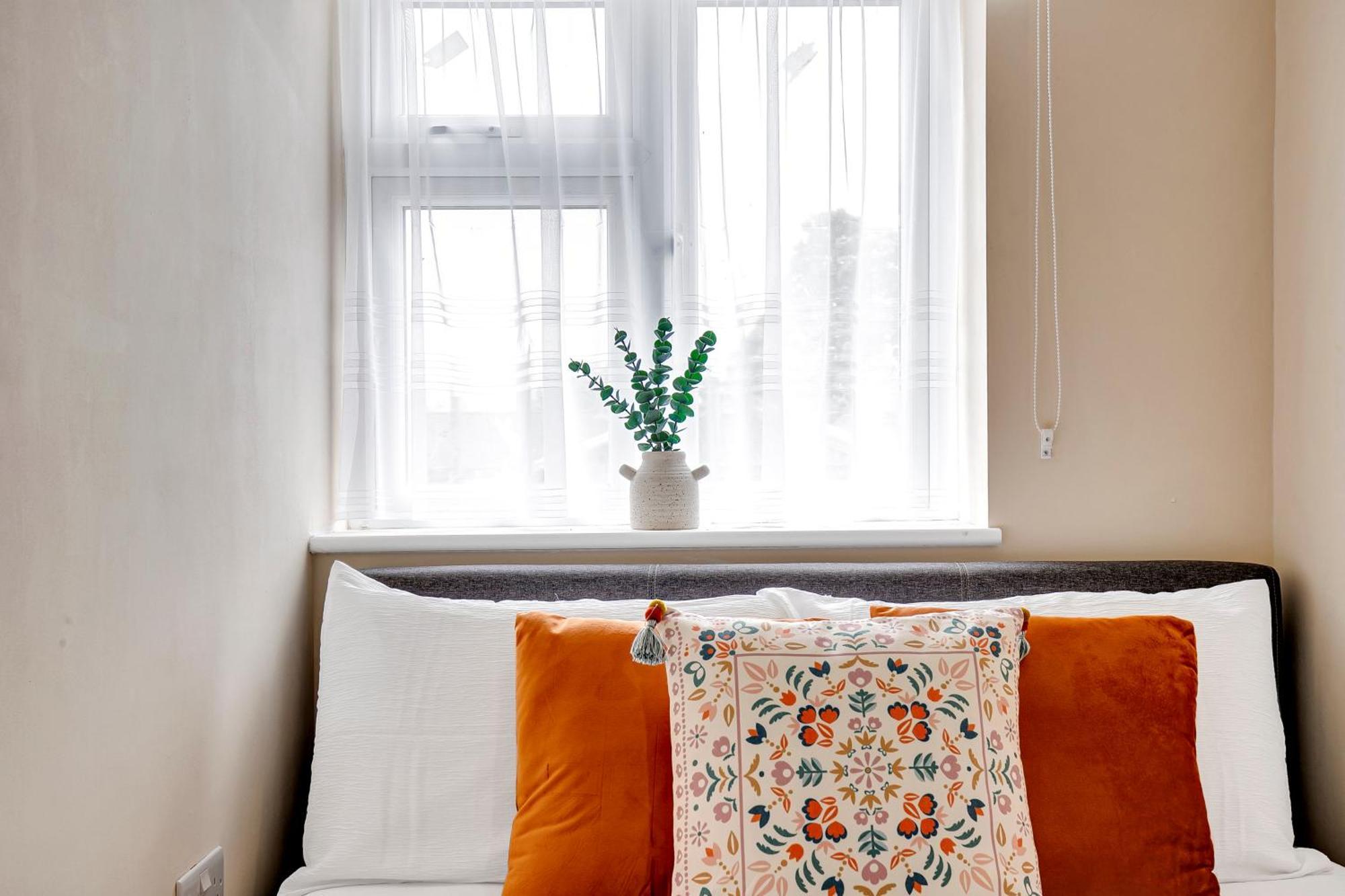 Apartment Luxury 8 Minutes From Heathrow Hayes (Greater London)