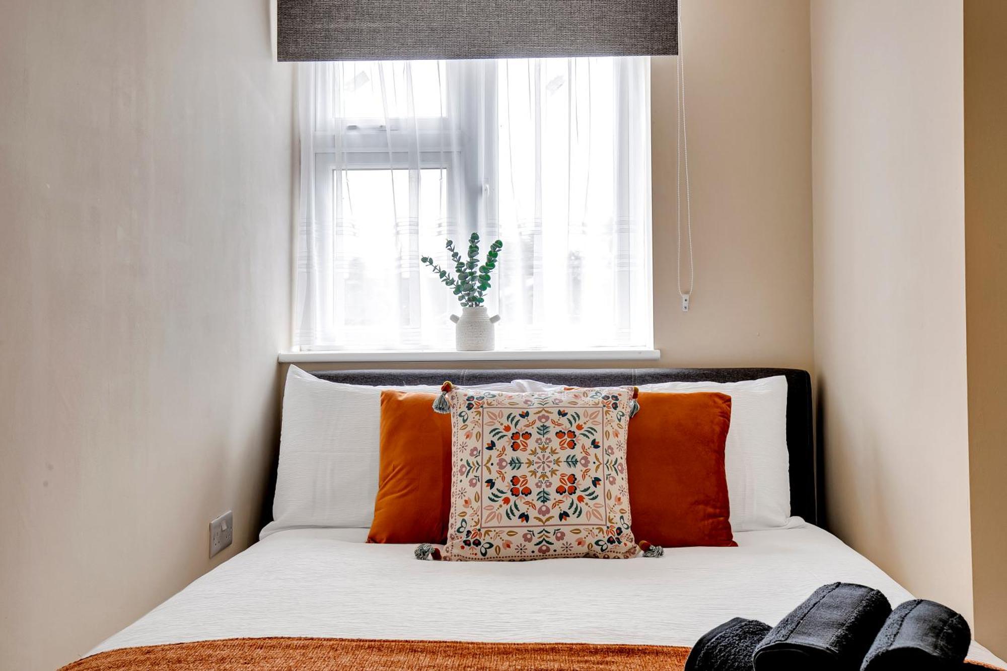 Luxury 8 Minutes From Heathrow Hayes (Greater London)